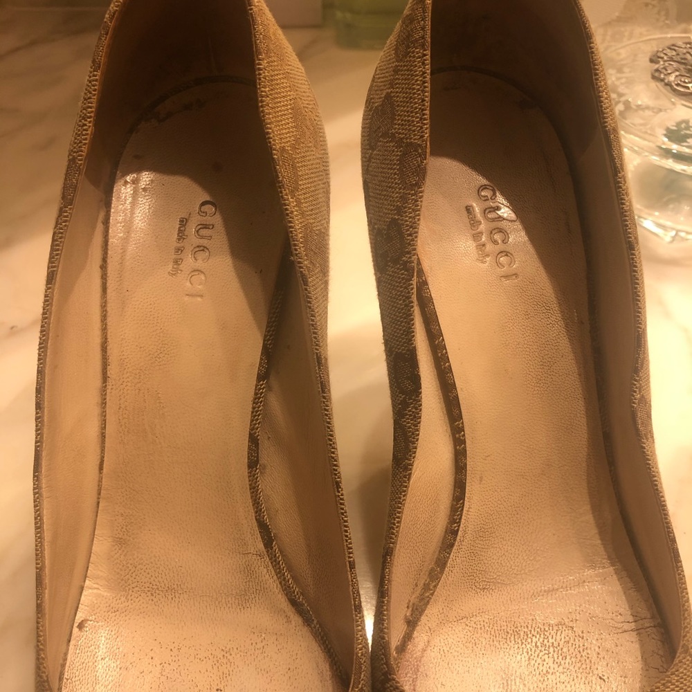 Authentic Gucci Heels - Picture 6 of 14